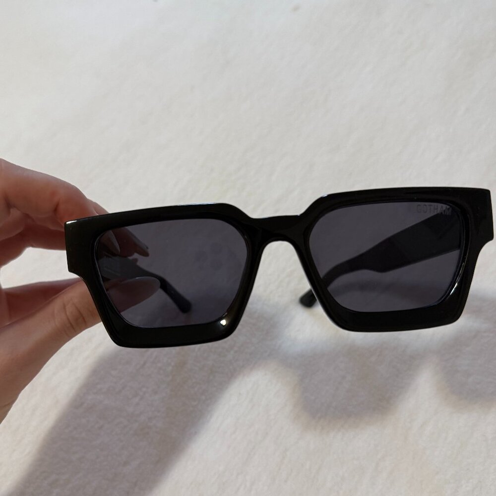 COPY - GOTHAM Oversized Square Sunglasses